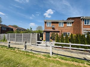 Photo 16- click for photo gallery